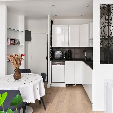 Le Cocon Au Coeur Du Marais Apartment *